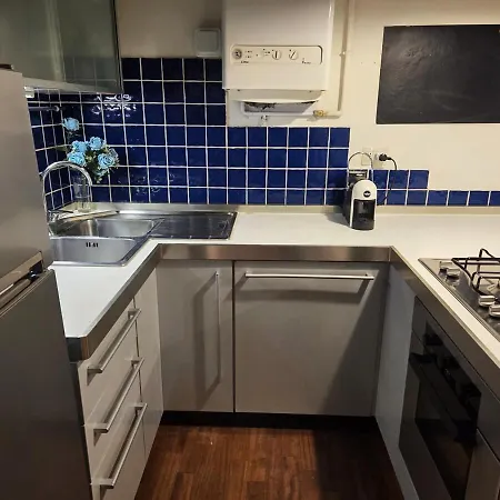 Apartment Vicolo Del Borgo *