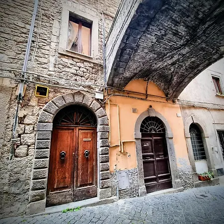 Apartment Vicolo Del Borgo *